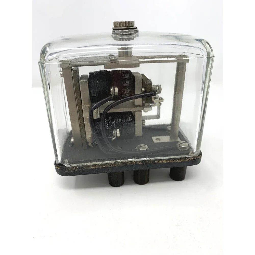 Westinghouse Type SX Auxiliary Relay 1338739 125 Volts